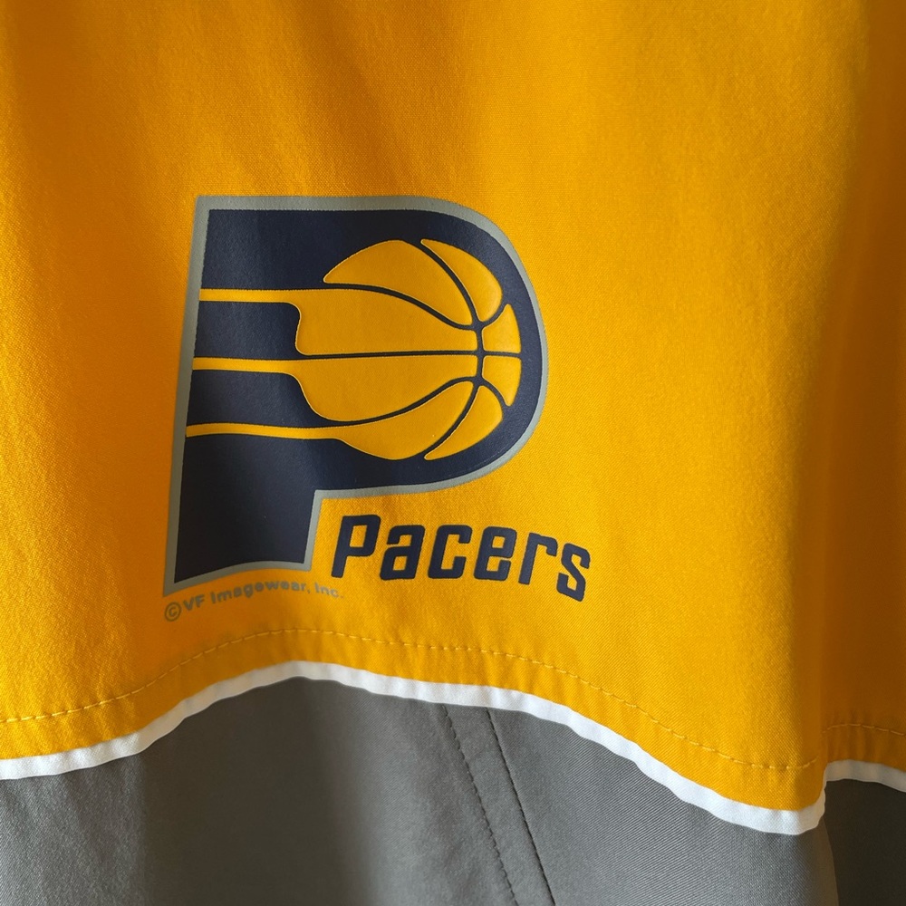 NBA Indiana Pacers Jacket - Picture 2 of 4